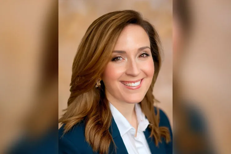 Alyse Munoz Portrait